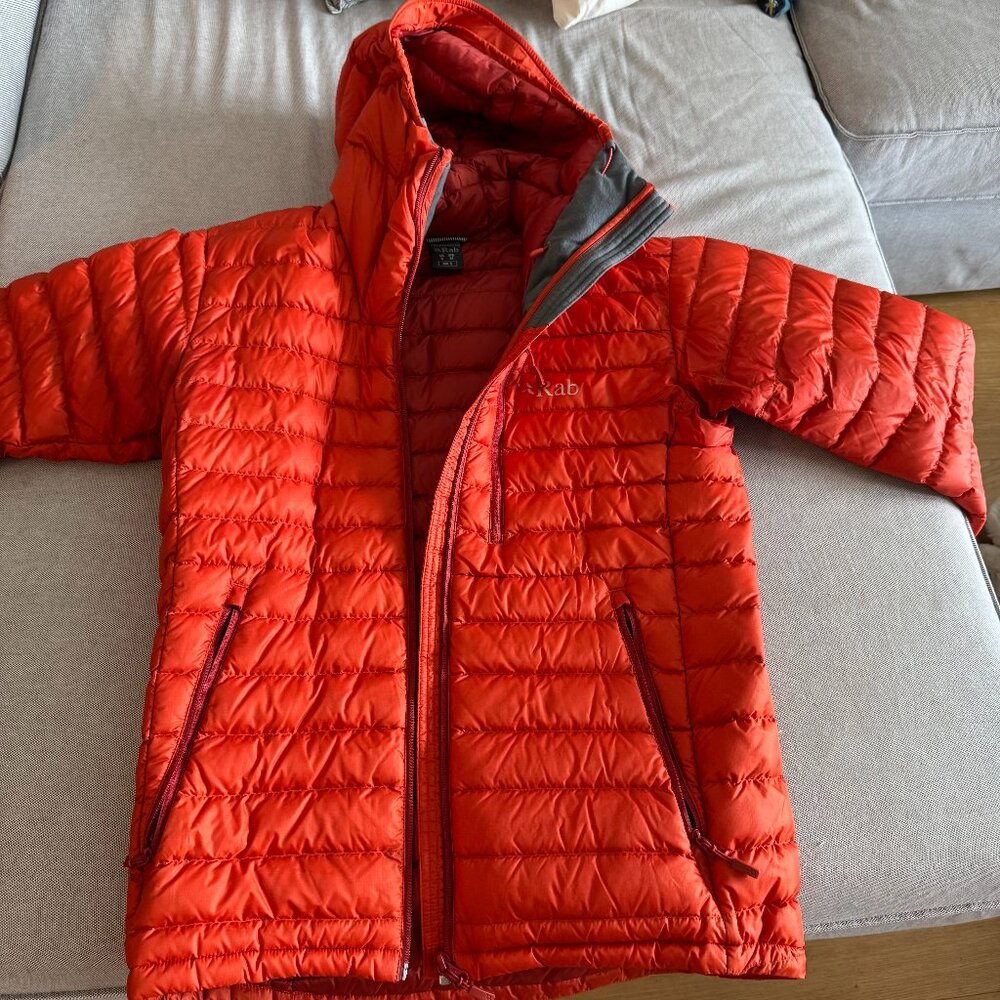 Rab Microlight Alpine Down Jacket – Men’s Small – Red